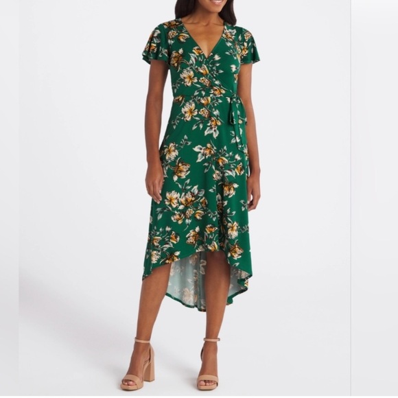 fortune + ivy Dresses & Skirts - Green Floral High Low Dress Faux wrap design Fortune + Ivy Size Large